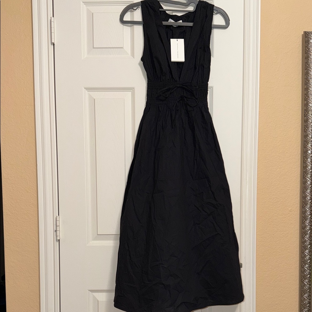 Faithfull the Brand Les Lalanne Midi Dress - Picture 3 of 11